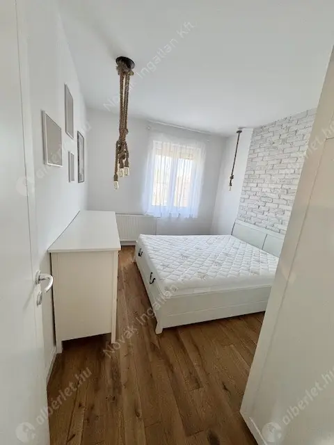 Kiadó albérlet 280000 Ft/hó áron: Budapest, XIV. kerület  Csantavér köz. Mérete: 50 nm, 2 szobás | Alberlet.hu - 6626124