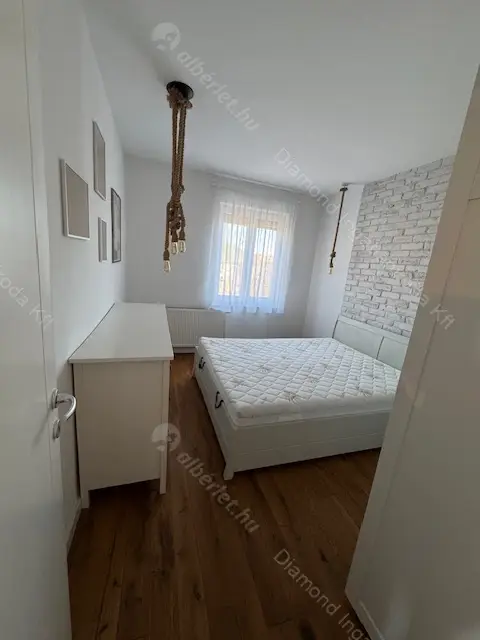 Kiadó albérlet 280000 Ft/hó áron: Budapest, XIV. kerület  Csantavér köz. Mérete: 50 nm, 2 szobás | Alberlet.hu - 6626192