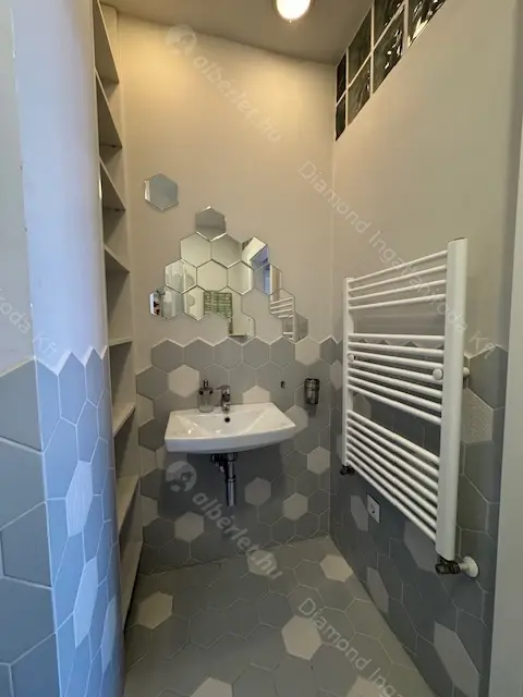 Kiadó albérlet 280000 Ft/hó áron: Budapest, XIV. kerület  Csantavér köz. Mérete: 50 nm, 2 szobás | Alberlet.hu - 6626195