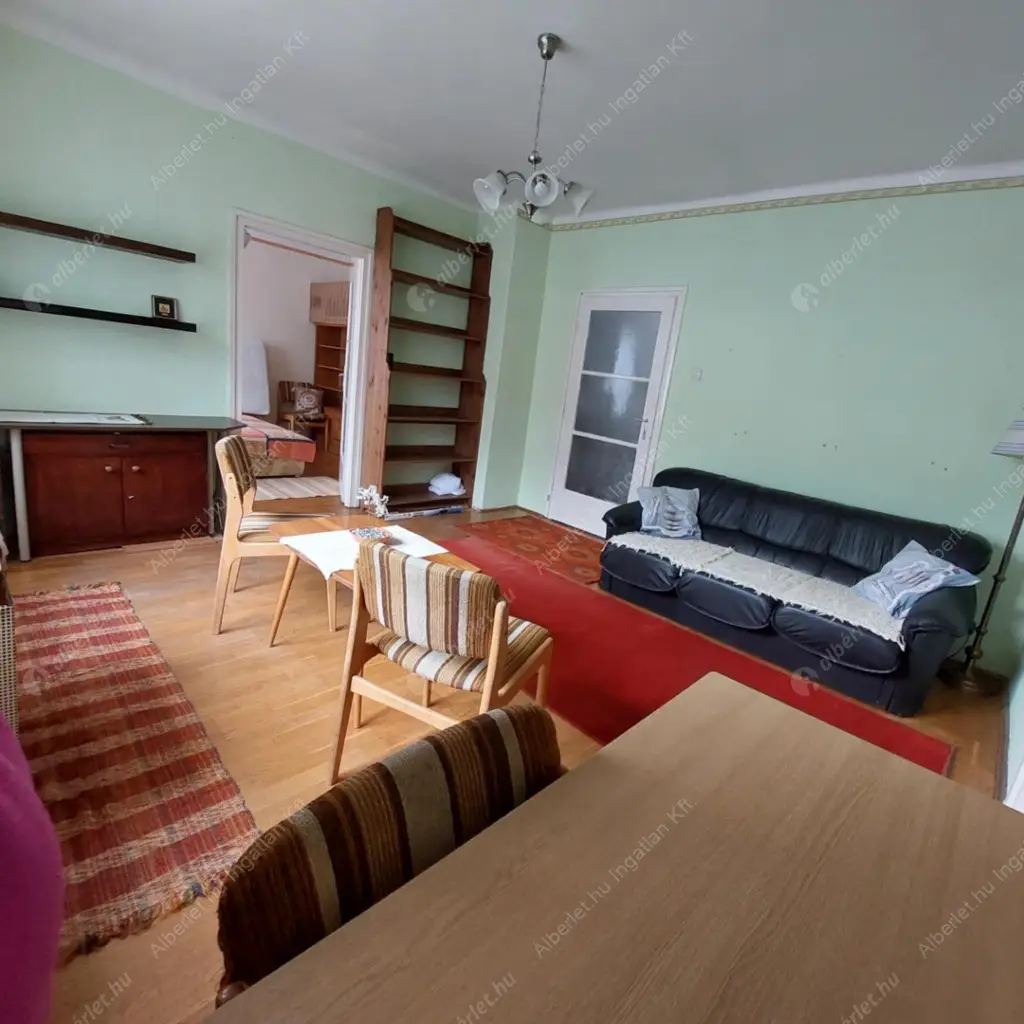 Kiadó albérlet 230000 Ft/hó áron: Budapest, XIV. kerület  Dorozsma köz. Mérete: 70 nm, 3 szobás | Alberlet.hu - 6588704