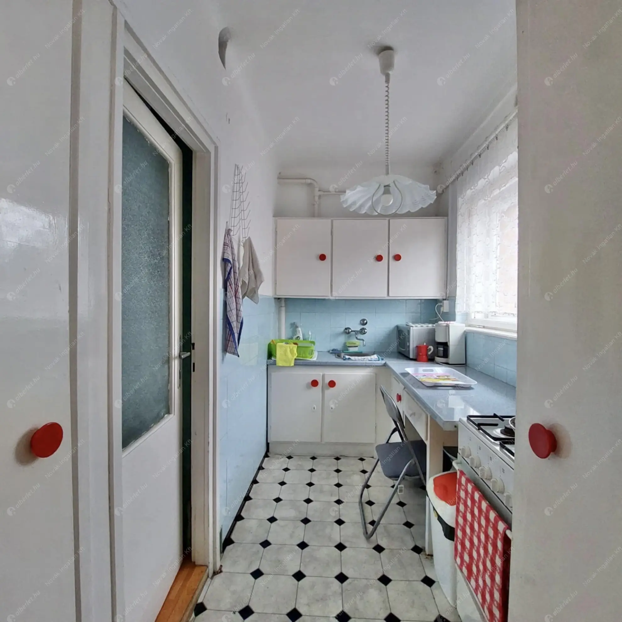 Kiadó albérlet 230000 Ft/hó áron: Budapest, XIV. kerület  Dorozsma köz. Mérete: 70 nm, 3 szobás | Alberlet.hu - 6592936