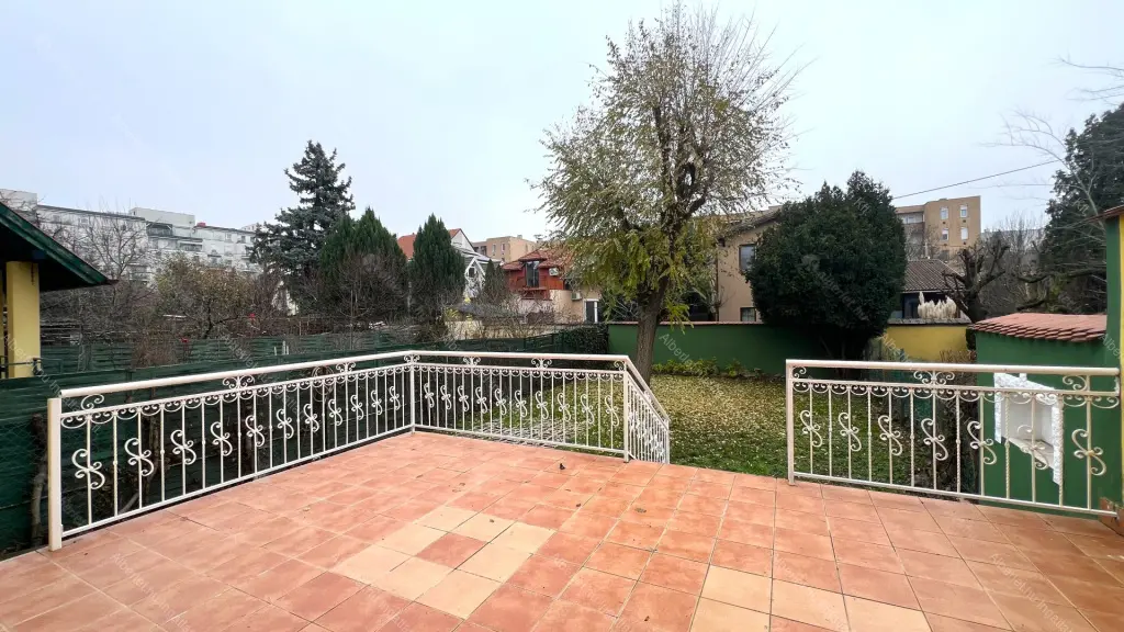 Kiadó albérlet 550000 Ft/hó áron: Budapest, XIV. kerület  Dorozsmai utca. Mérete: 300 nm, 6 szobás | Alberlet.hu - 6640047