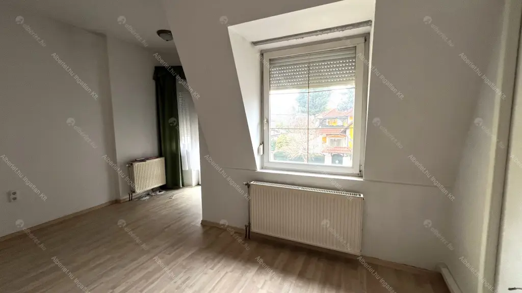 Kiadó albérlet 550000 Ft/hó áron: Budapest, XIV. kerület  Dorozsmai utca. Mérete: 300 nm, 6 szobás | Alberlet.hu - 6640060