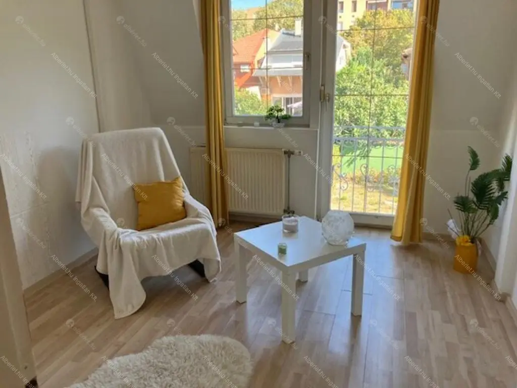 Kiadó albérlet 550000 Ft/hó áron: Budapest, XIV. kerület  Dorozsmai utca. Mérete: 300 nm, 3 szobás | Alberlet.hu - 6840336
