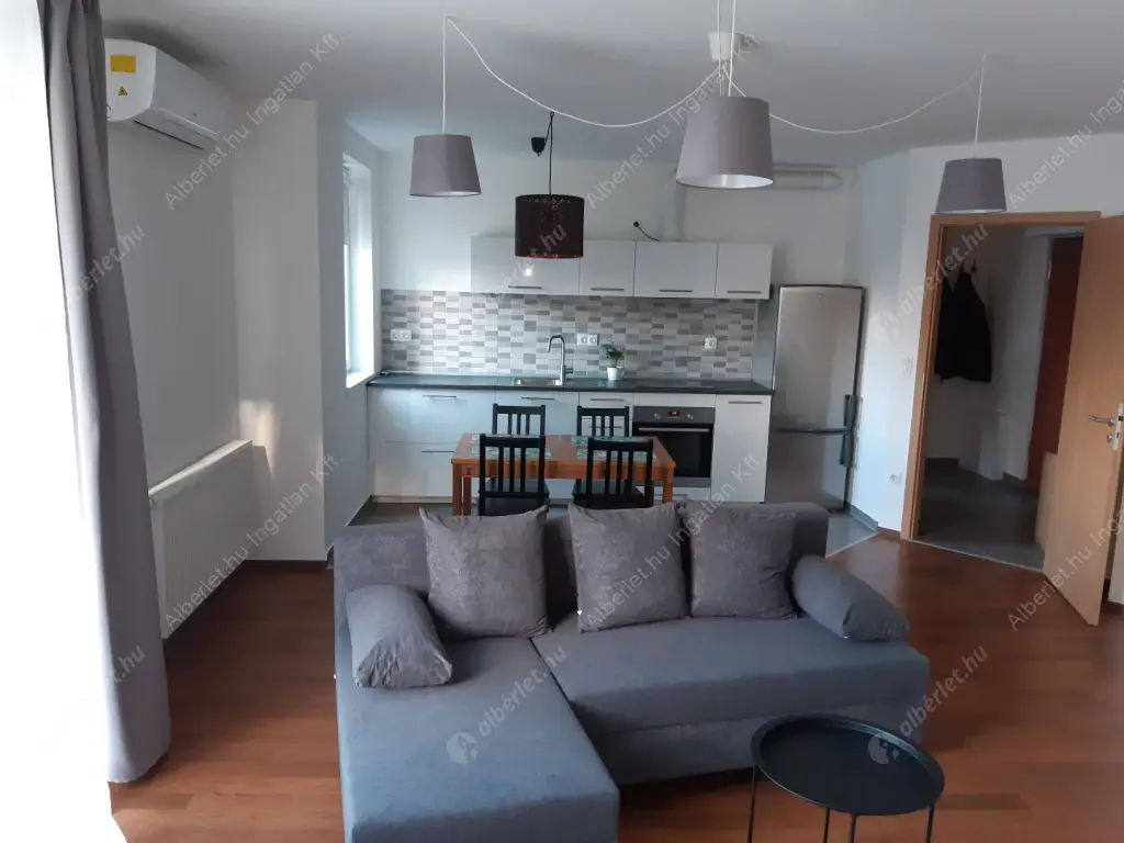 Kiadó albérlet 280000 Ft/hó áron: Budapest, XIV. kerület  Dorozsmai utca. Mérete: 50 nm, 2 szobás | Alberlet.hu - 6606501
