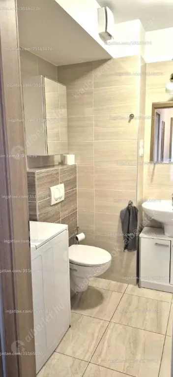 Kiadó albérlet 280000 Ft/hó áron: Budapest, XIV. kerület  Dorozsmai utca. Mérete: 50 nm, 2 szobás | Alberlet.hu - 6625876