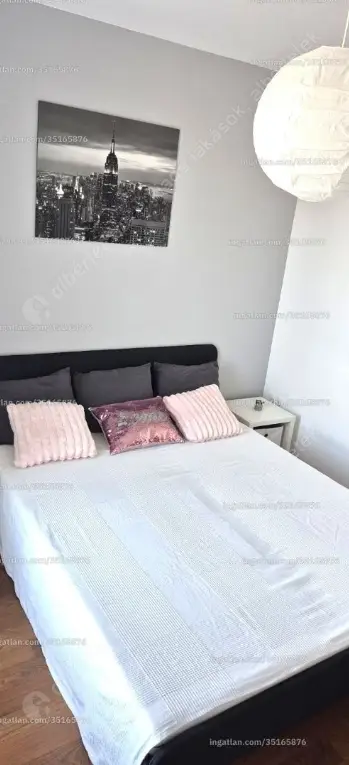 Kiadó albérlet 280000 Ft/hó áron: Budapest, XIV. kerület  Dorozsmai utca. Mérete: 50 nm, 2 szobás | Alberlet.hu - 6625877