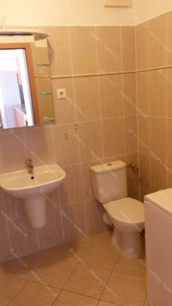 Kiadó albérlet 240000 Ft/hó áron: Budapest, XIV. kerület  Egressy út. Mérete: 42 nm, 2 szobás | Alberlet.hu - 6655892