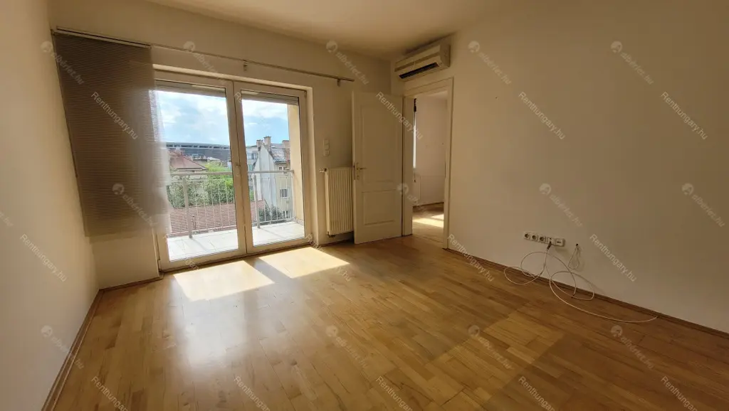 Kiadó albérlet 250000 Ft/hó áron: Budapest, XIV. kerület  Egressy út. Mérete: 56 nm, 2 szobás | Alberlet.hu - 6705102