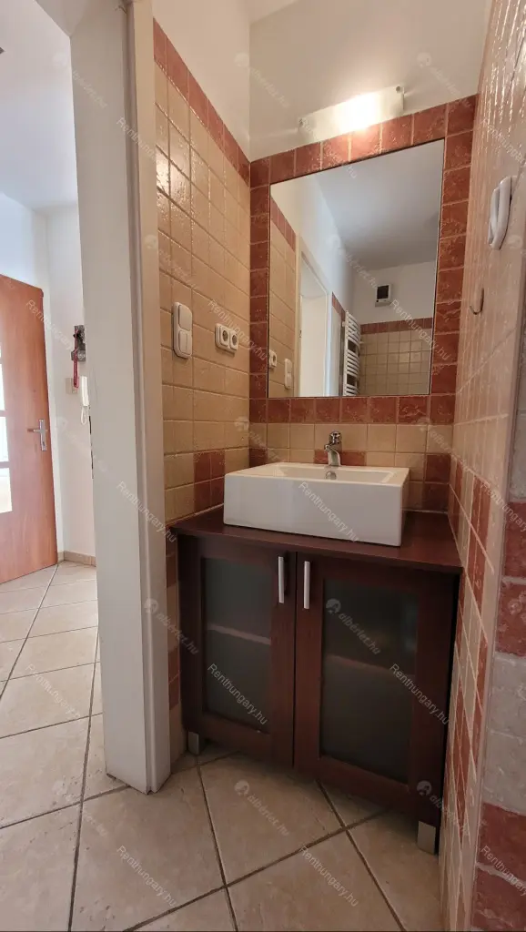 Kiadó albérlet 250000 Ft/hó áron: Budapest, XIV. kerület  Egressy út. Mérete: 56 nm, 2 szobás | Alberlet.hu - 6708095