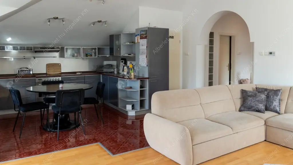 Kiadó albérlet 440000 Ft/hó áron: Budapest, XIV. kerület  Egressy út. Mérete: 85 nm, 3 szobás | Alberlet.hu - 6606979