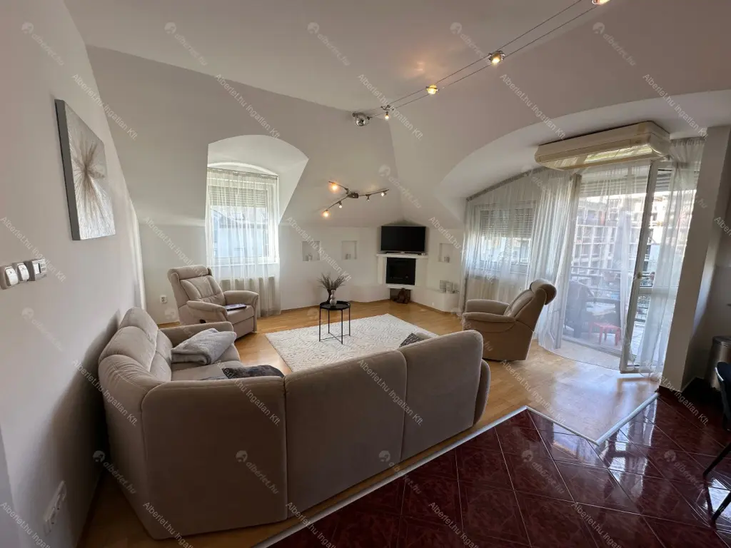 Kiadó albérlet 380000 Ft/hó áron: Budapest, XIV. kerület  Egressy út. Mérete: 85 nm, 3 szobás | Alberlet.hu - 6651163