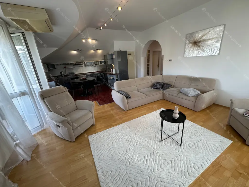 Kiadó albérlet 380000 Ft/hó áron: Budapest, XIV. kerület  Egressy út. Mérete: 85 nm, 3 szobás | Alberlet.hu - 6651167