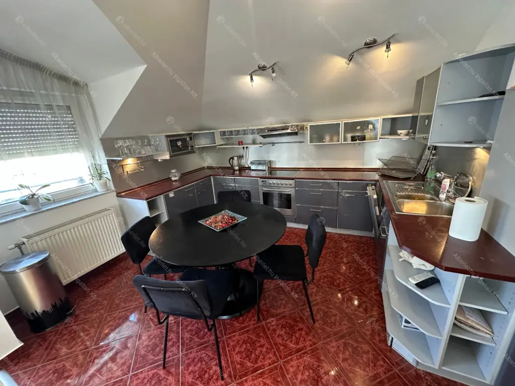 Kiadó albérlet 380000 Ft/hó áron: Budapest, XIV. kerület  Egressy út. Mérete: 85 nm, 3 szobás | Alberlet.hu - 6651168