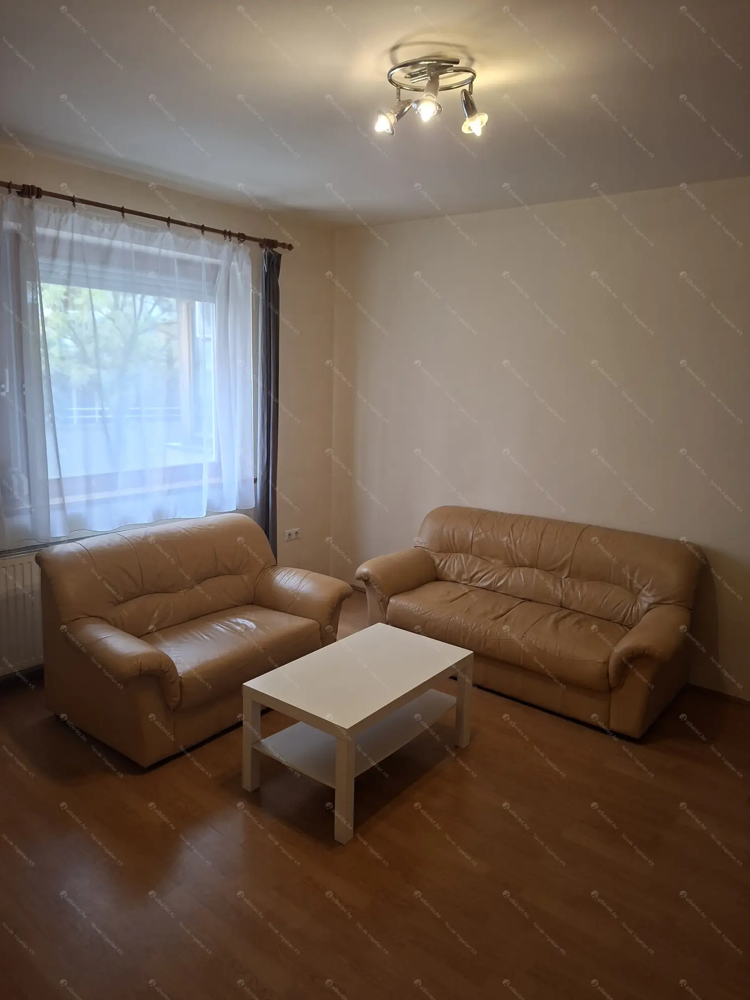 Kiadó albérlet 210000 Ft/hó áron: Budapest, XIV. kerület  Egyenes utca. Mérete: 40 nm, 1 szobás | Alberlet.hu - 6580314