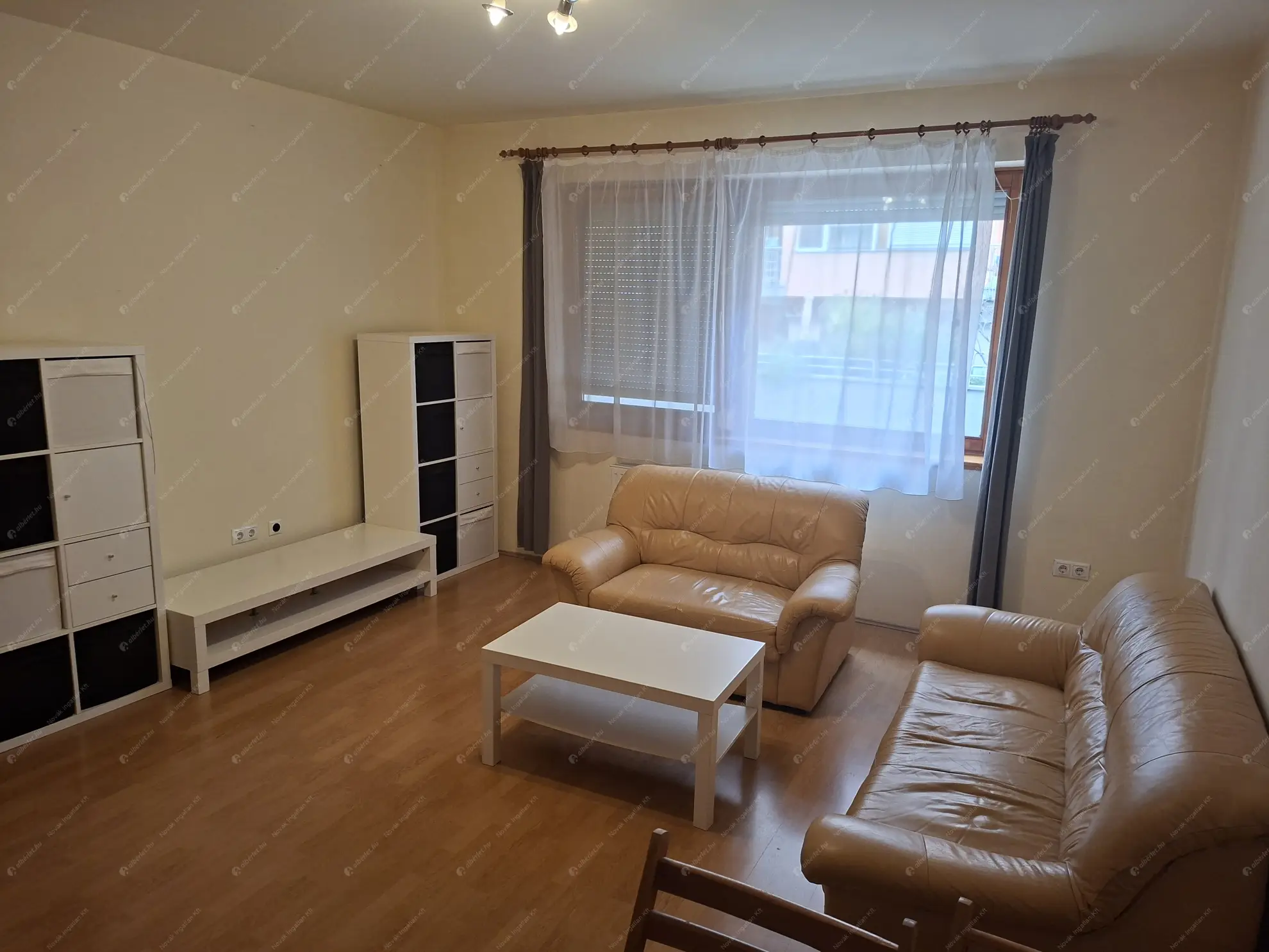 Kiadó albérlet 210000 Ft/hó áron: Budapest, XIV. kerület  Egyenes utca. Mérete: 40 nm, 1 szobás | Alberlet.hu - 6580315