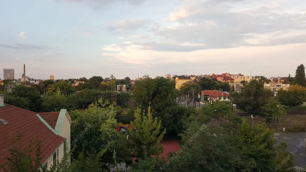 Kiadó albérlet 220000 Ft/hó áron: Budapest, XIV. kerület  Erzsébet királyné útja. Mérete: 43 nm, 2 szobás | Alberlet.hu - 6632205