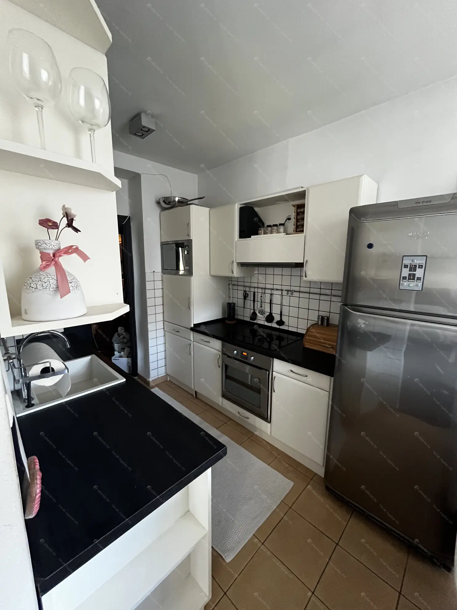 Kiadó albérlet 230000 Ft/hó áron: Budapest, XIV. kerület  Erzsébet királyné útja. Mérete: 50 nm, 2 szobás | Alberlet.hu - 6574345