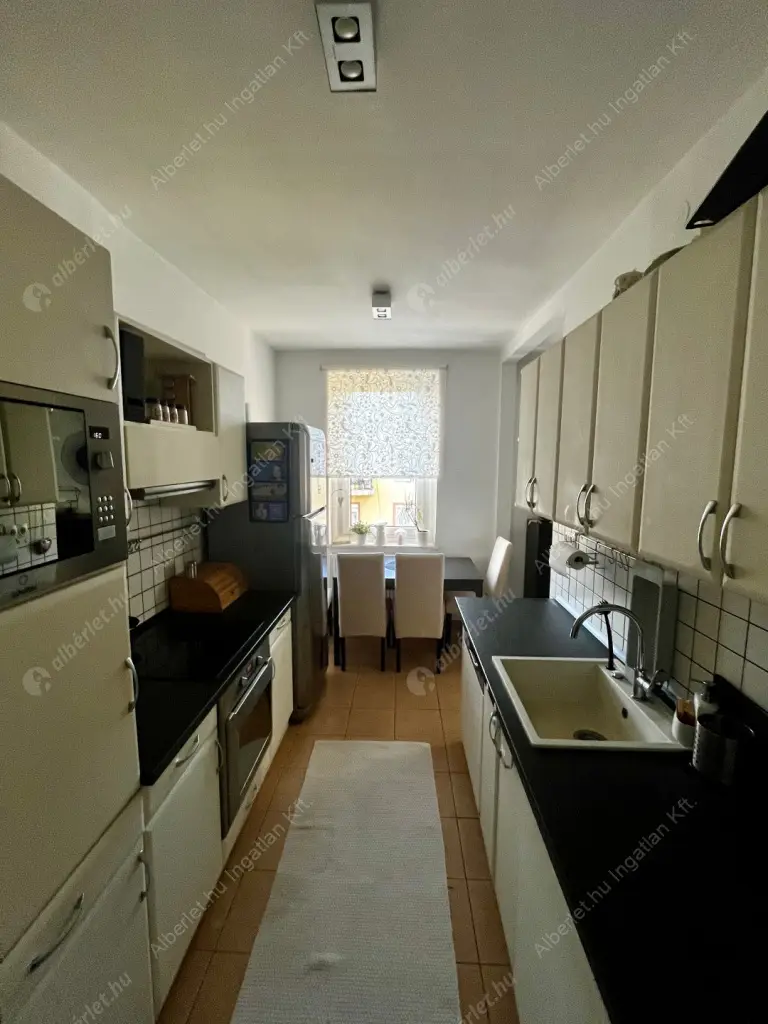 Kiadó albérlet 230000 Ft/hó áron: Budapest, XIV. kerület  Erzsébet királyné útja. Mérete: 50 nm, 2 szobás | Alberlet.hu - 6579790