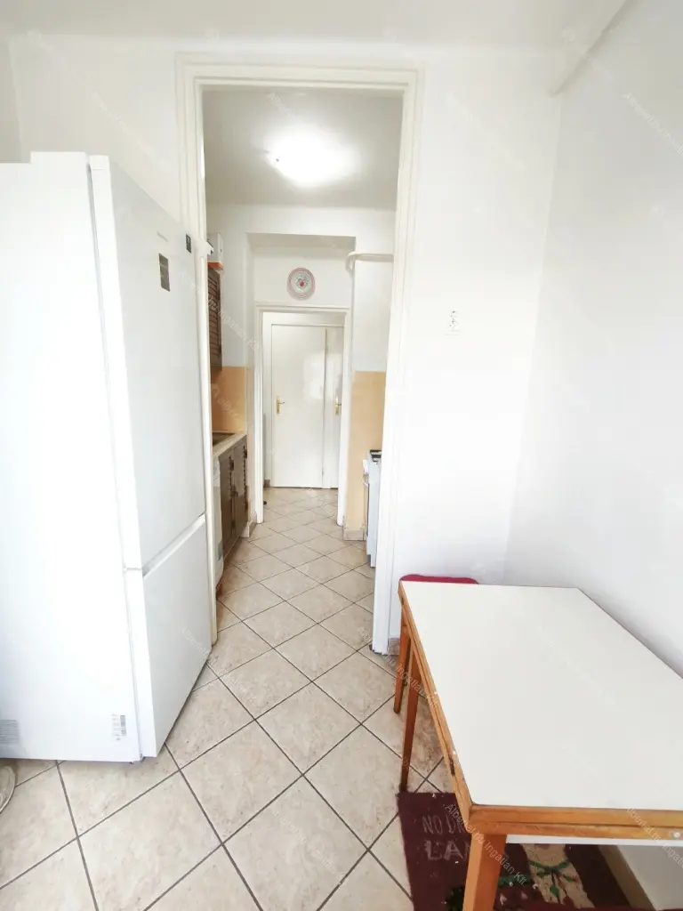 Kiadó albérlet 220000 Ft/hó áron: Budapest, XIV. kerület  Erzsébet királyné útja. Mérete: 53 nm, 2 szobás | Alberlet.hu - 6696391