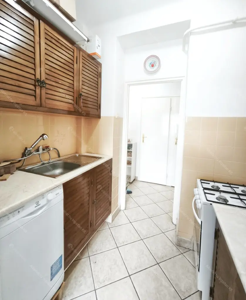 Kiadó albérlet 220000 Ft/hó áron: Budapest, XIV. kerület  Erzsébet királyné útja. Mérete: 53 nm, 2 szobás | Alberlet.hu - 6696394