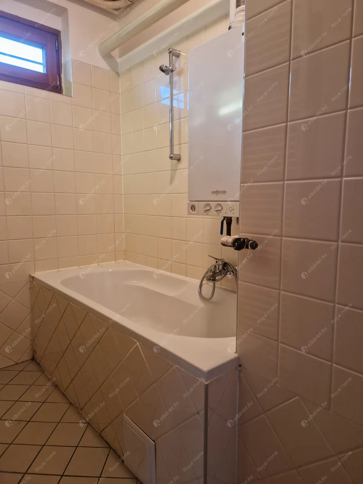 Kiadó albérlet 215000 Ft/hó áron: Budapest, XIV. kerület  Erzsébet királyné útja. Mérete: 54 nm, 2 szobás | Alberlet.hu - 6593644