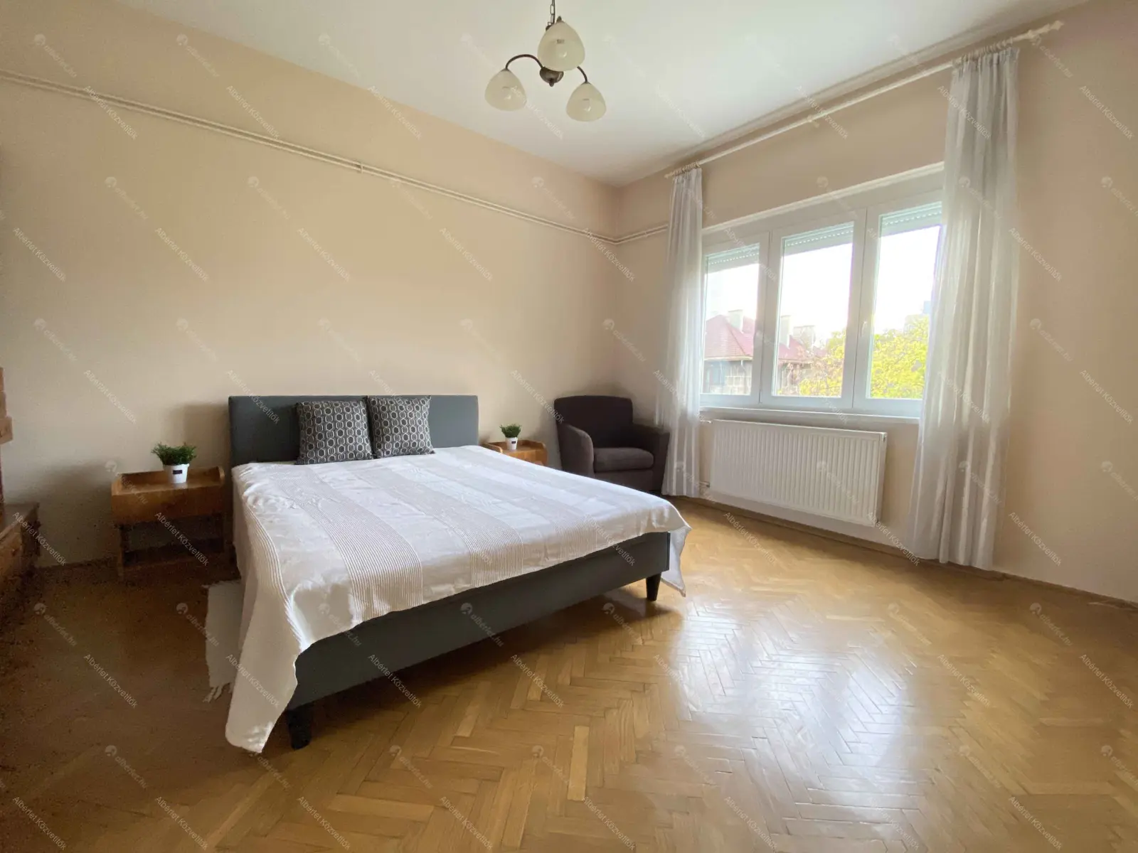 Kiadó albérlet 185000 Ft/hó áron: Budapest, XIV. kerület  Erzsébet királyné útja. Mérete: 73 nm, 2 szobás | Alberlet.hu - 6652612