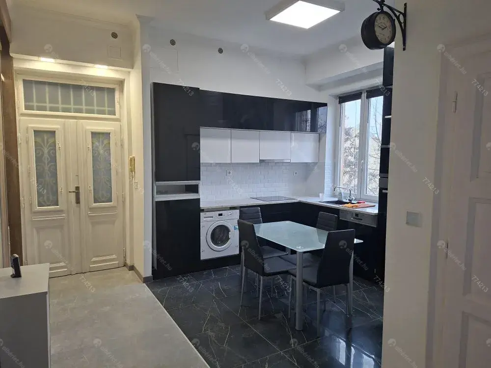 Kiadó albérlet 280000 Ft/hó áron: Budapest, XIV. kerület  Erzsébet királyné útja. Mérete: 74 nm, 2 szobás | Alberlet.hu - 6649665