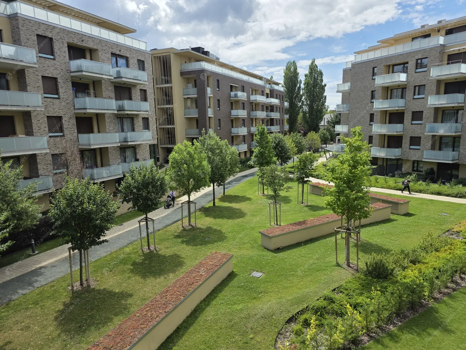 Kiadó albérlet 350000 Ft/hó áron: Budapest, XIV. kerület  Fischer István utca. Mérete: 42 nm, 1 szobás | Alberlet.hu - 6497186