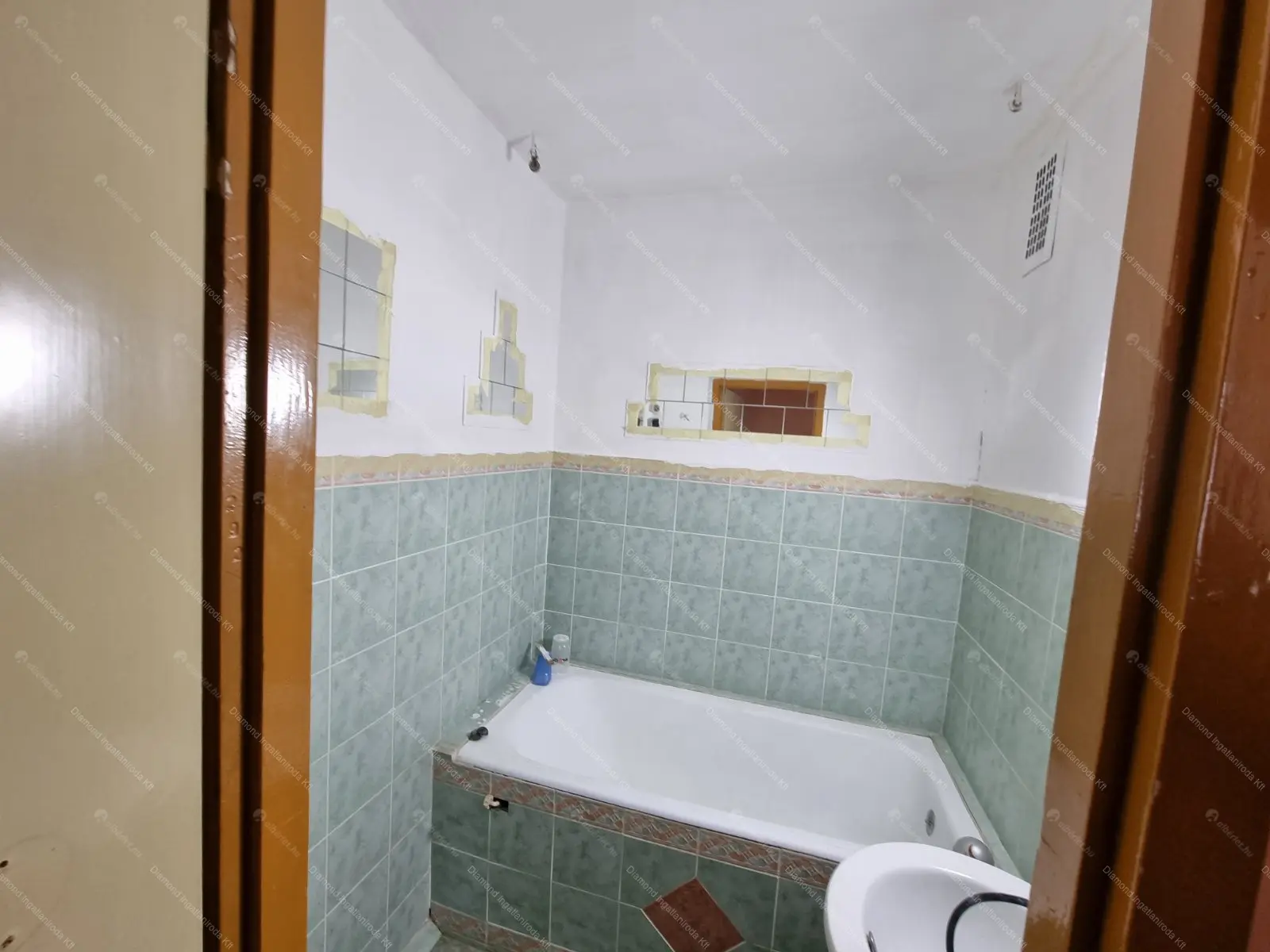 Kiadó albérlet 220000 Ft/hó áron: Budapest, XIV. kerület  Füredi utca. Mérete: 49 nm, 2 szobás | Alberlet.hu - 6446087