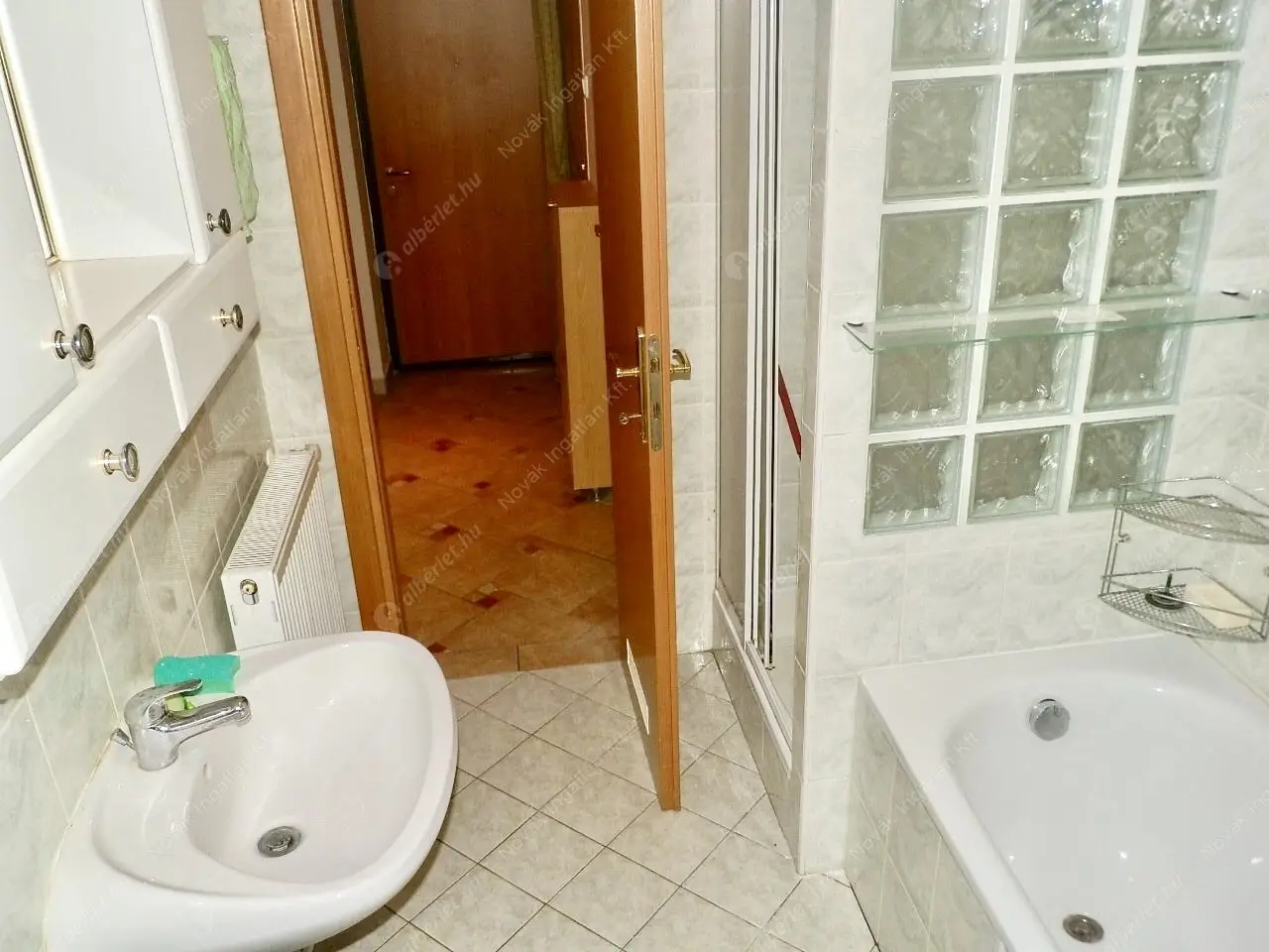 Kiadó albérlet 268000 Ft/hó áron: Budapest, XIV. kerület  Fűrész utca. Mérete: 47 nm, 1 szobás | Alberlet.hu - 6583928