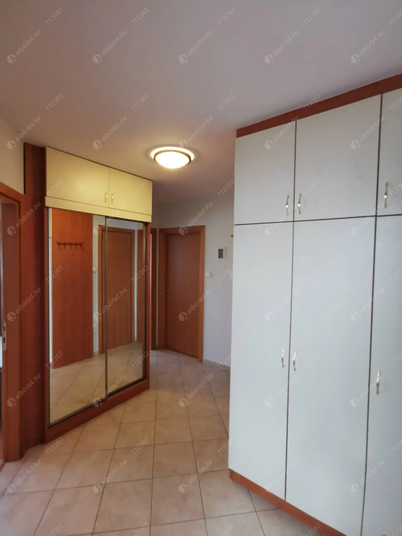 Kiadó albérlet 330000 Ft/hó áron: Budapest, XIV. kerület  Fűrész utca. Mérete: 70 nm, 3 szobás | Alberlet.hu - 5708764