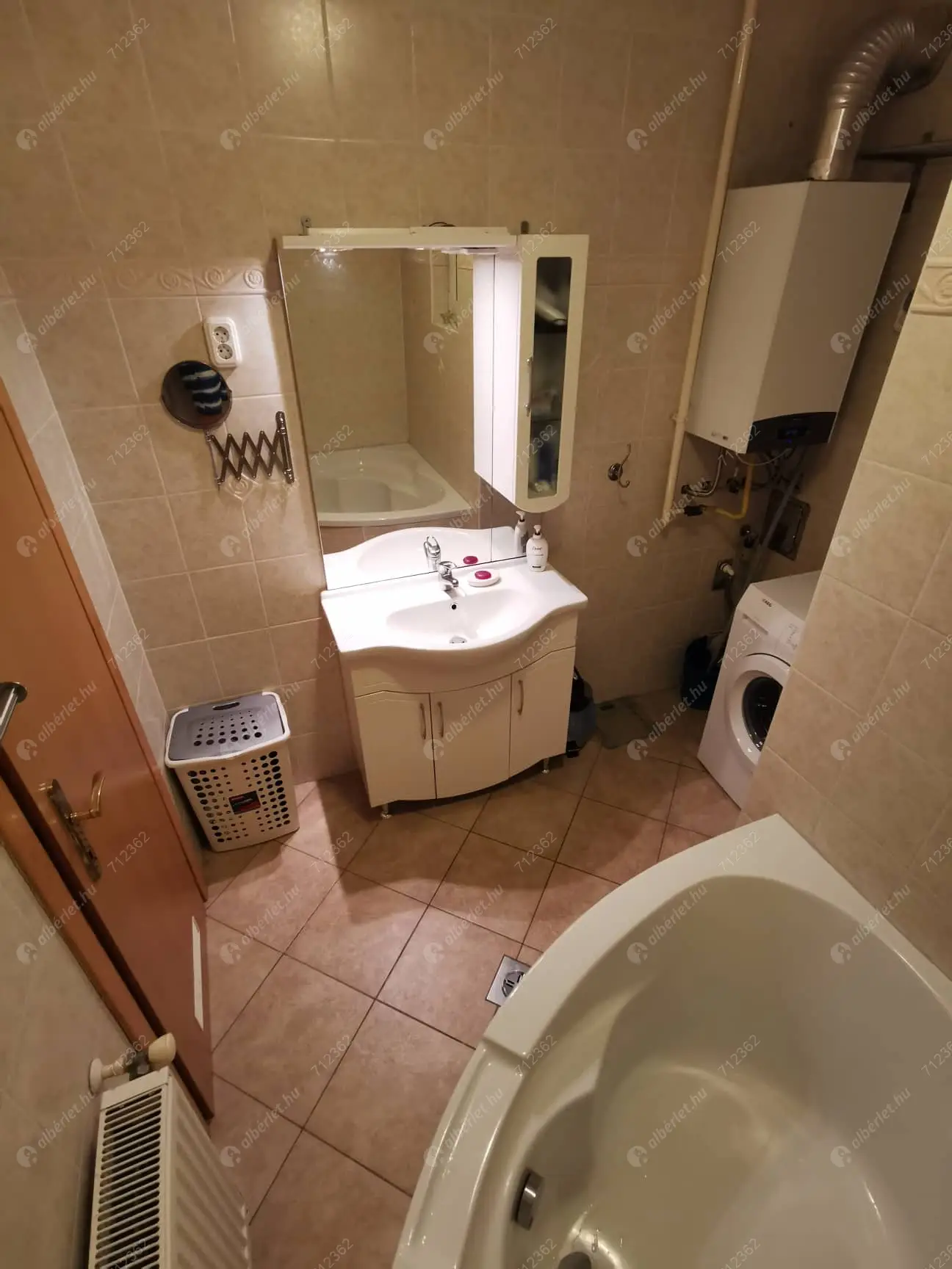 Kiadó albérlet 330000 Ft/hó áron: Budapest, XIV. kerület  Fűrész utca. Mérete: 70 nm, 3 szobás | Alberlet.hu - 5708765