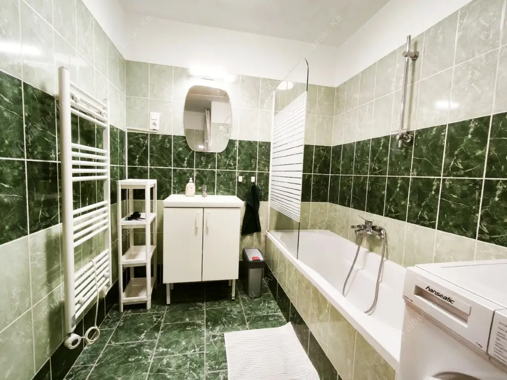 Kiadó albérlet 175000 Ft/hó áron: Budapest, XIV. kerület  Gizella út. Mérete: 34 nm, 1 szobás | Alberlet.hu - 6589499