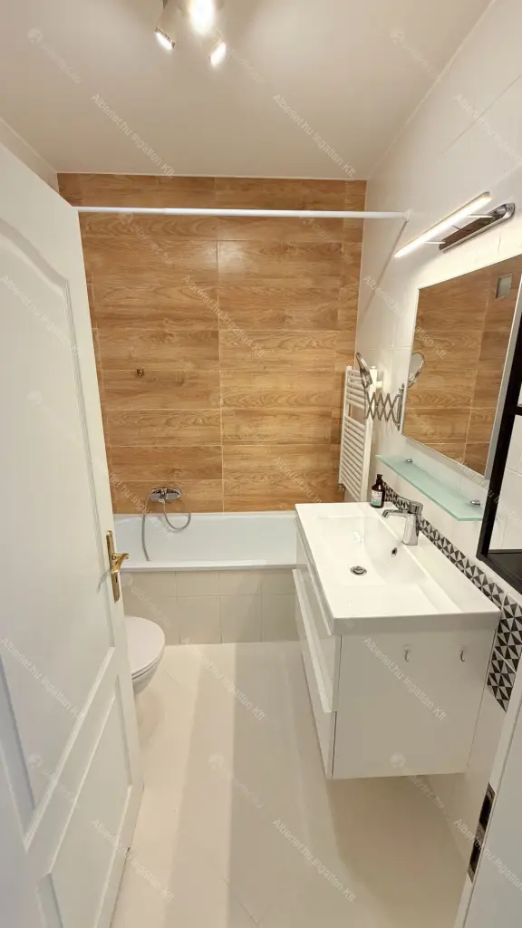 Kiadó albérlet 210000 Ft/hó áron: Budapest, XIV. kerület  Gizella út. Mérete: 35 nm, 1 szobás | Alberlet.hu - 6696466