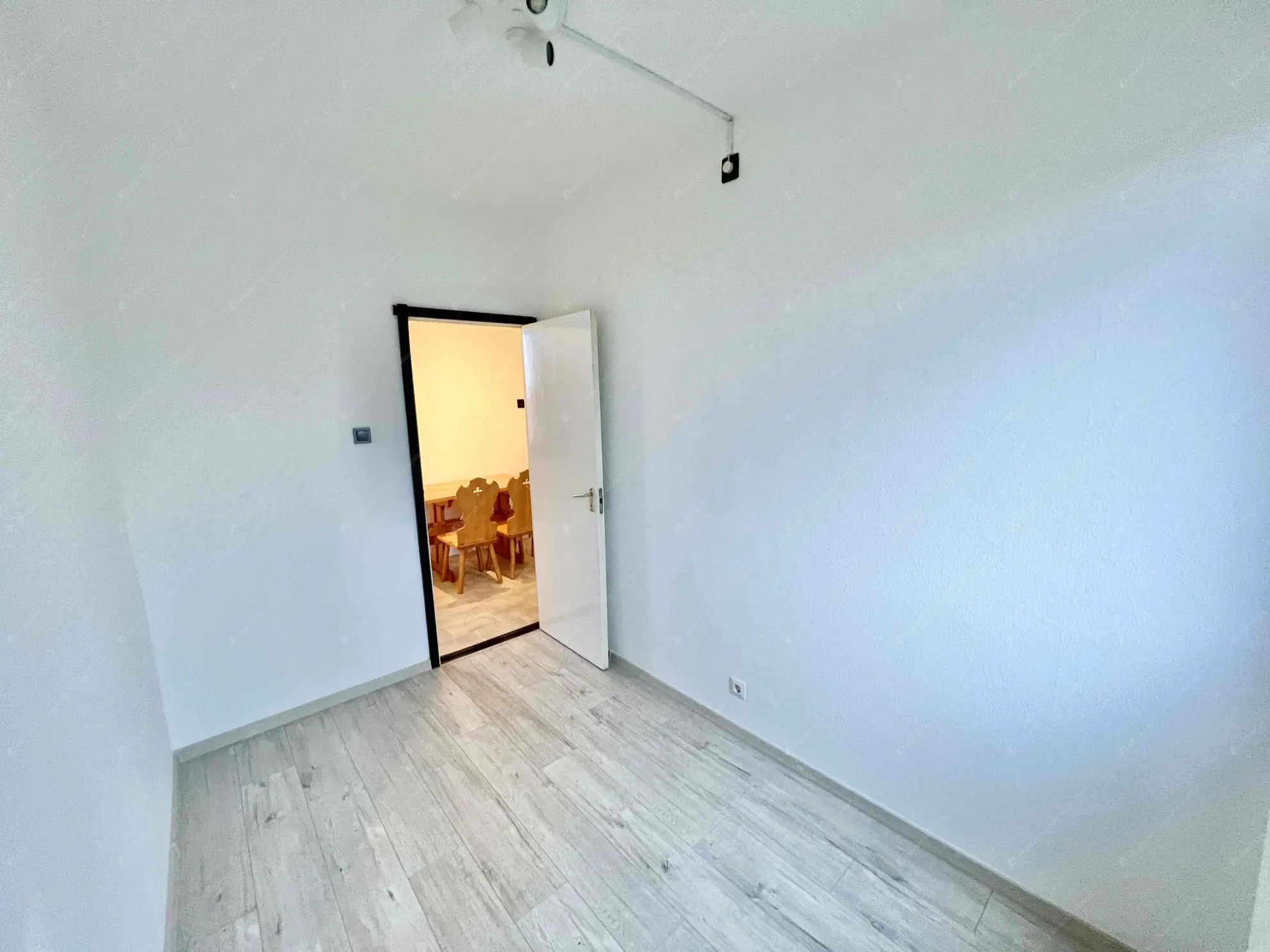 Kiadó albérlet 200000 Ft/hó áron: Budapest, XIV. kerület  Gvadányi utca. Mérete: 59 nm, 1 szobás | Alberlet.hu - 6600634