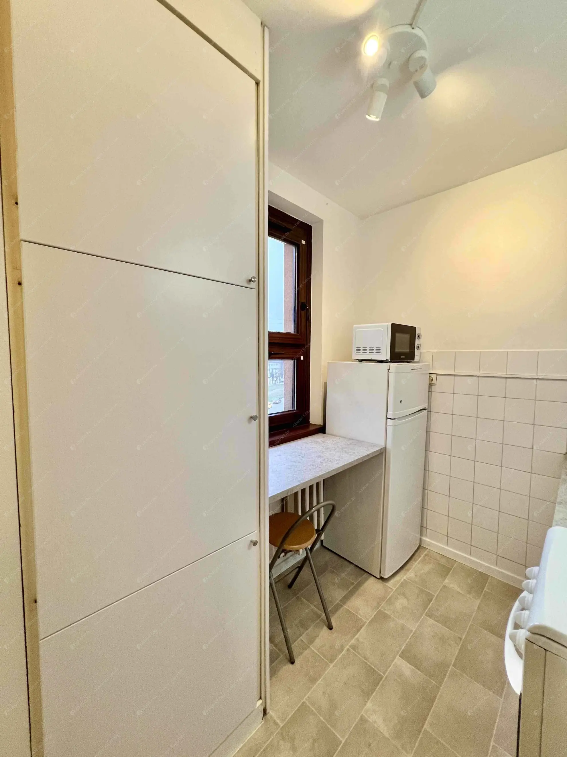 Kiadó albérlet 200000 Ft/hó áron: Budapest, XIV. kerület  Gvadányi utca. Mérete: 59 nm, 1 szobás | Alberlet.hu - 6600646