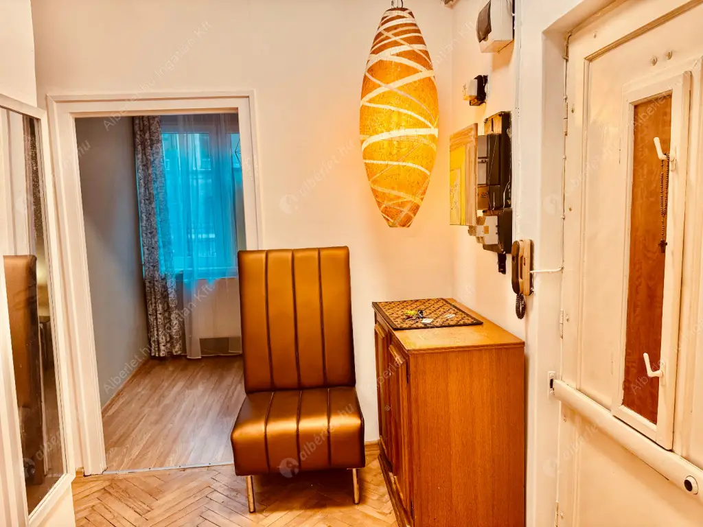 Kiadó albérlet 260000 Ft/hó áron: Budapest, XIV. kerület  Hermina  út . Mérete: 49 nm, 2 szobás | Alberlet.hu - 6626969