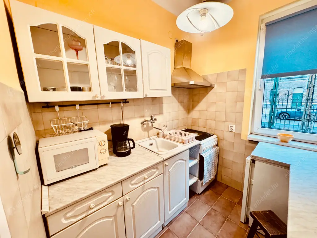 Kiadó albérlet 260000 Ft/hó áron: Budapest, XIV. kerület  Hermina  út . Mérete: 49 nm, 2 szobás | Alberlet.hu - 6626980