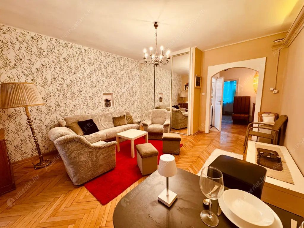 Kiadó albérlet 260000 Ft/hó áron: Budapest, XIV. kerület  Hermina út. Mérete: 49 nm, 2 szobás | Alberlet.hu - 6629043