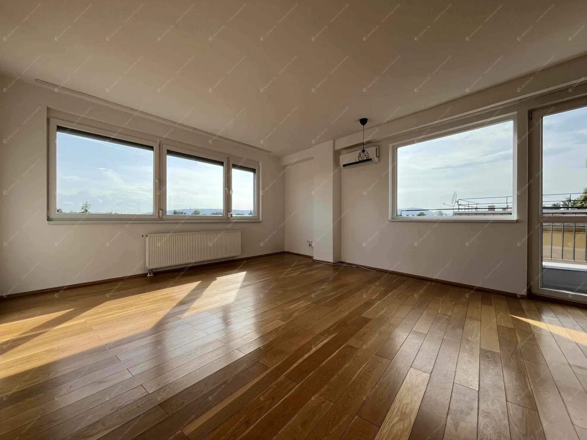 Kiadó albérlet 300000 Ft/hó áron: Budapest, XIV. kerület  Hermina út. Mérete: 57 nm, 2 szobás | Alberlet.hu - 6599336