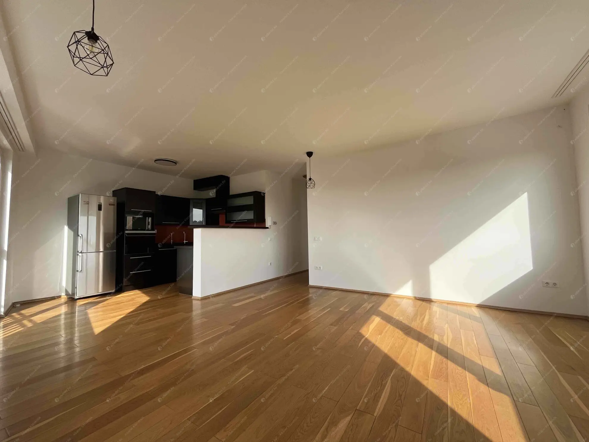 Kiadó albérlet 300000 Ft/hó áron: Budapest, XIV. kerület  Hermina út. Mérete: 57 nm, 2 szobás | Alberlet.hu - 6599338