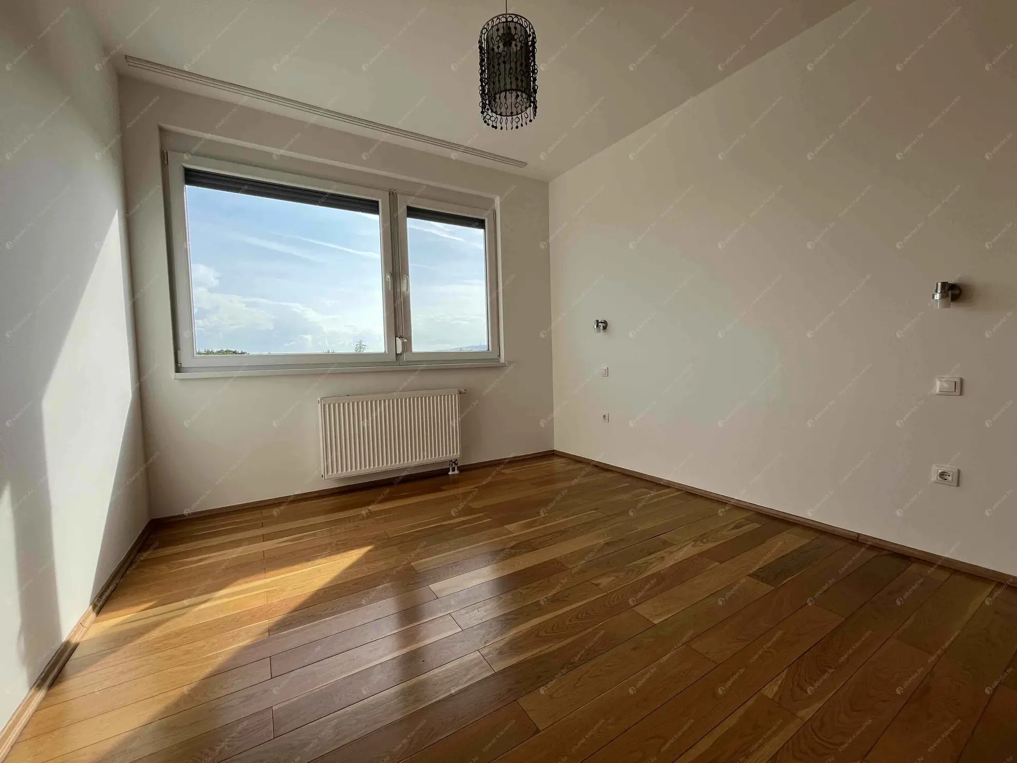 Kiadó albérlet 300000 Ft/hó áron: Budapest, XIV. kerület  Hermina út. Mérete: 57 nm, 2 szobás | Alberlet.hu - 6599354