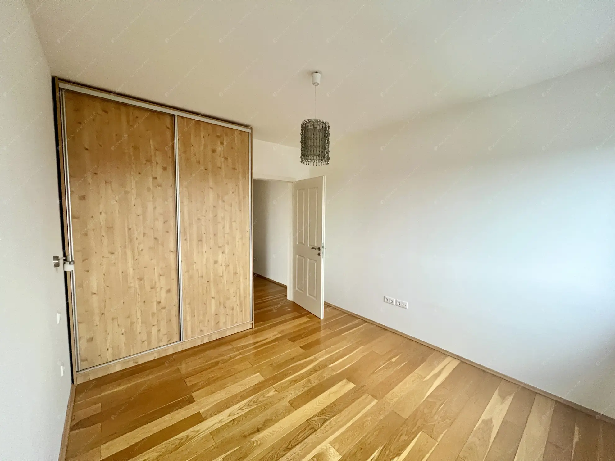 Kiadó albérlet 280000 Ft/hó áron: Budapest, XIV. kerület  Hermina út. Mérete: 57 nm, 2 szobás | Alberlet.hu - 6605078