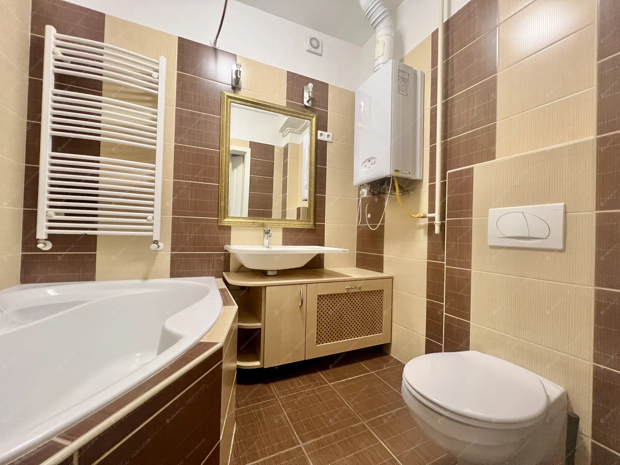 Kiadó albérlet 280000 Ft/hó áron: Budapest, XIV. kerület  Hermina út. Mérete: 57 nm, 2 szobás | Alberlet.hu - 6605079