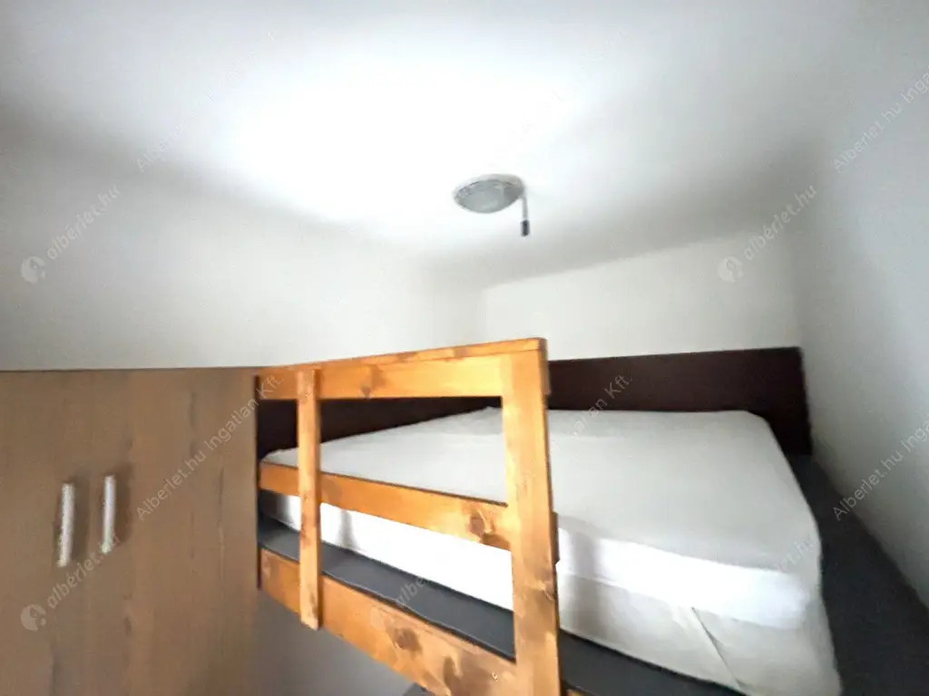 Kiadó albérlet 270000 Ft/hó áron: Budapest, XIV. kerület  Hungária körút. Mérete: 49 nm, 2 szobás | Alberlet.hu - 6611032