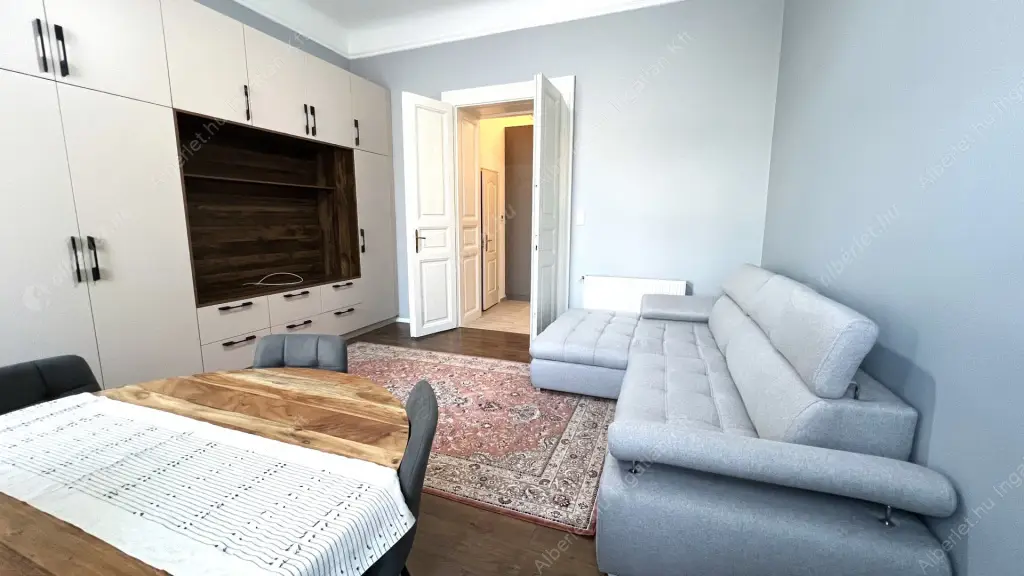 Kiadó albérlet 270000 Ft/hó áron: Budapest, XIV. kerület  Hungária körút. Mérete: 49 nm, 2 szobás | Alberlet.hu - 6619341