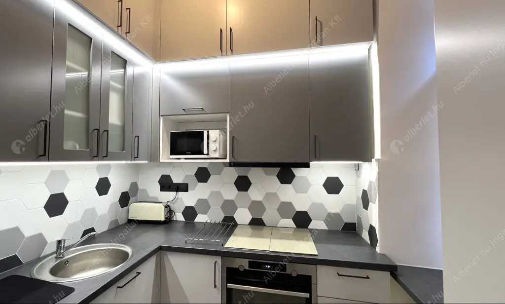 Kiadó albérlet 270000 Ft/hó áron: Budapest, XIV. kerület  Hungária körút. Mérete: 49 nm, 2 szobás | Alberlet.hu - 6619352