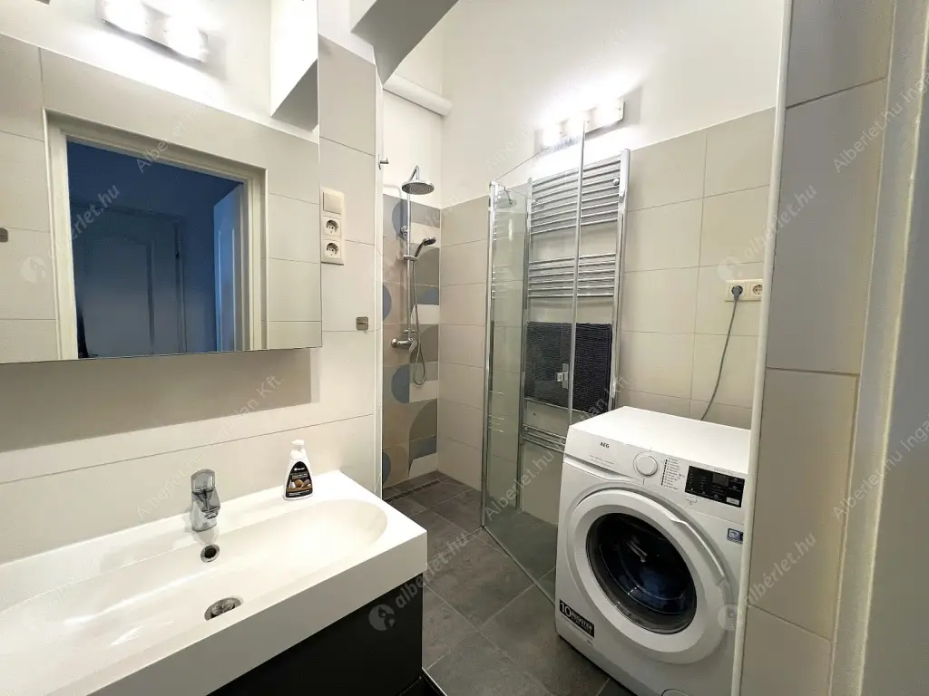 Kiadó albérlet 270000 Ft/hó áron: Budapest, XIV. kerület  Hungária körút. Mérete: 49 nm, 2 szobás | Alberlet.hu - 6619354