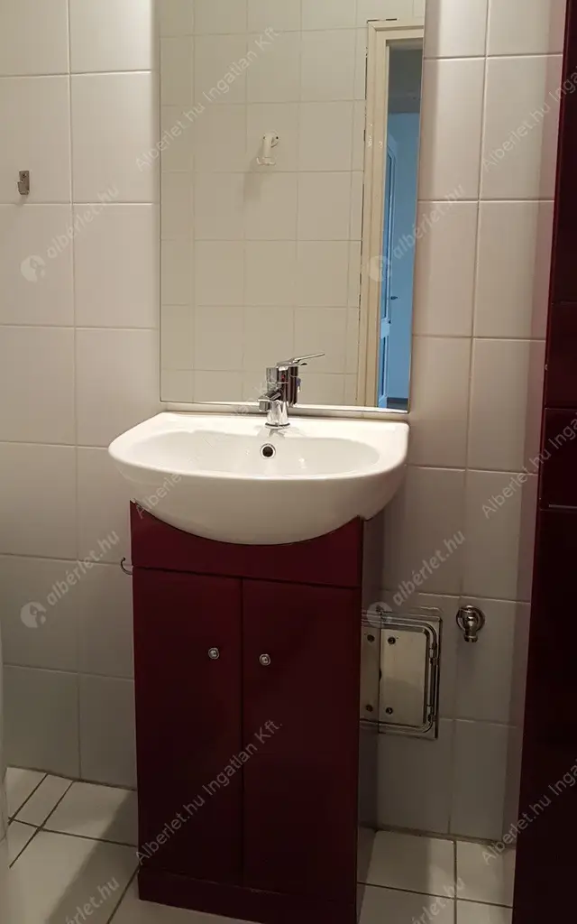 Kiadó albérlet 270000 Ft/hó áron: Budapest, XIV. kerület  Huszt utca. Mérete: 49 nm, 2 szobás | Alberlet.hu - 6519610